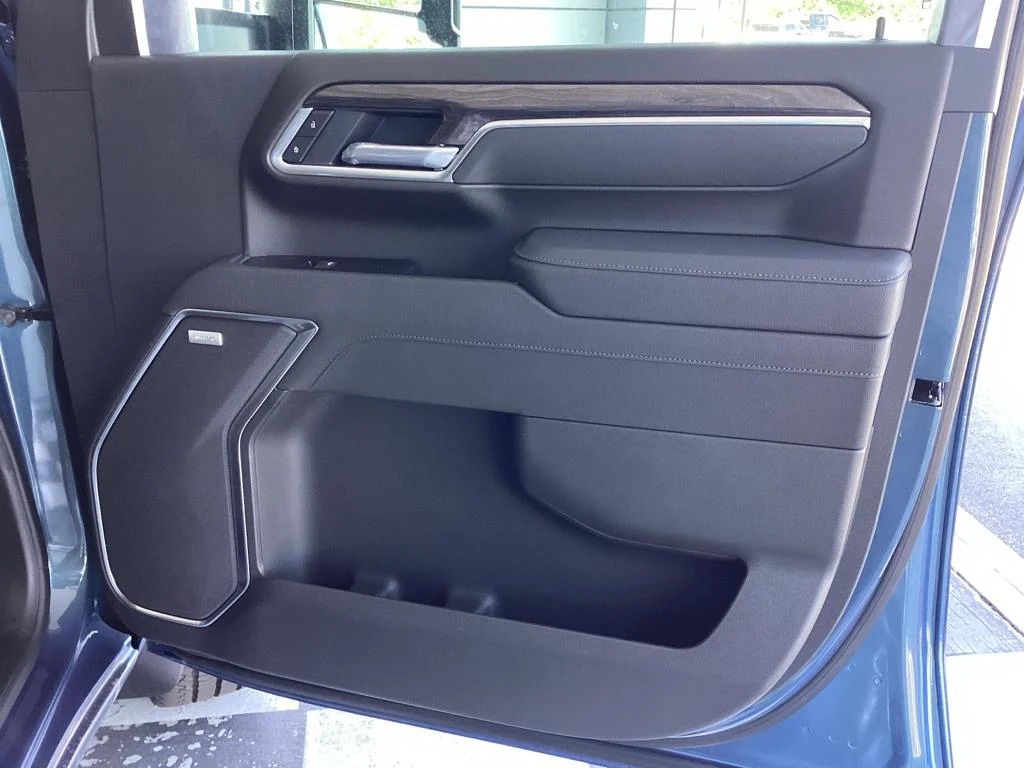 New 2026 Lakeshore Blue Metallic Chevrolet LTZ image 23