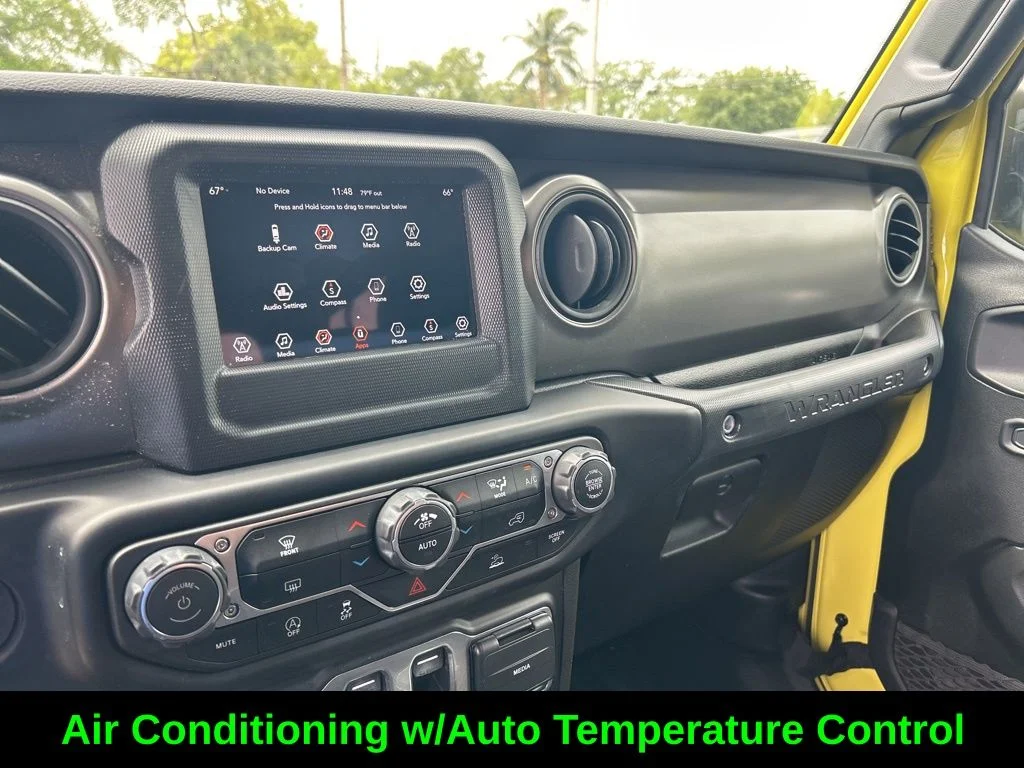 Used 2023 Yellow Jeep Sport S image 13