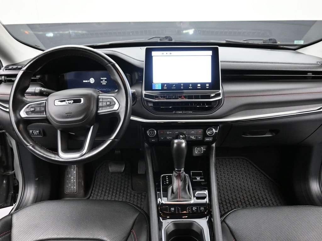 Used 2022 Gray Jeep Trailhawk image 14
