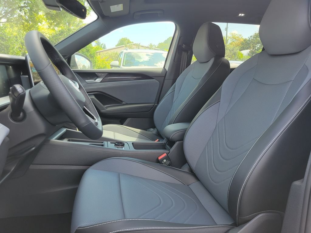 New 2026 Beige/tan Volkswagen 2.0T SE R-Line Black image 11