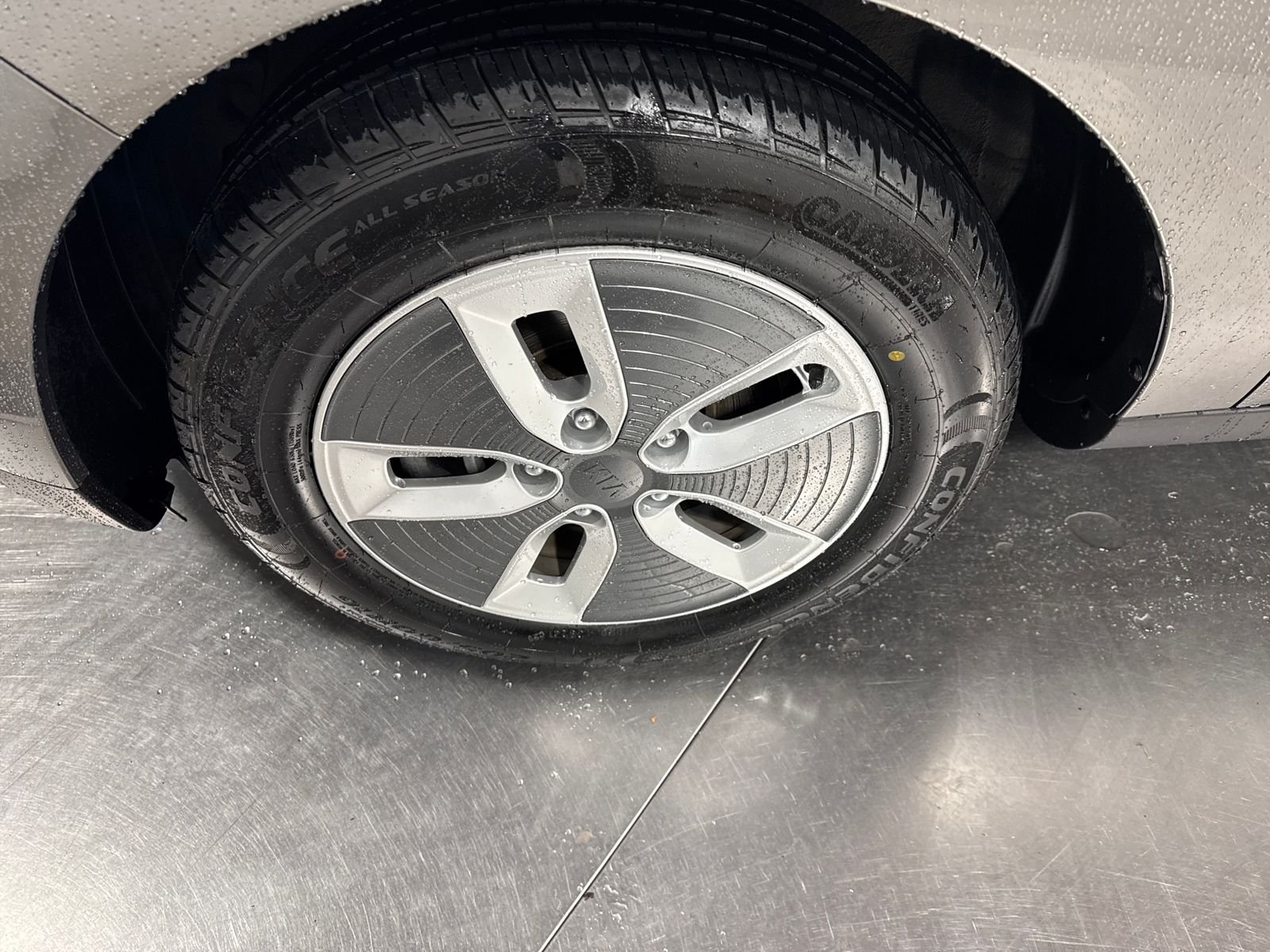 Used 2018 Kia Soul EV + with VIN KNDJX3AEXJ7032376 for sale in Portland, OR