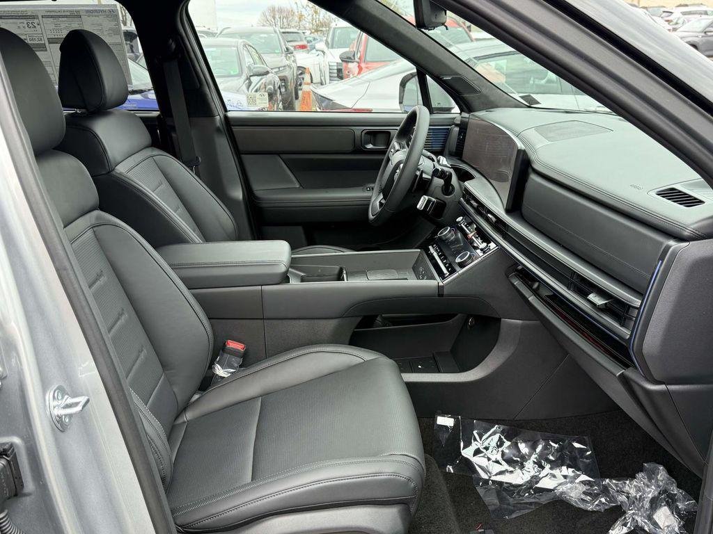 New 2026 Shimmering Silver Pearl Hyundai Calligraphy AWD image 16