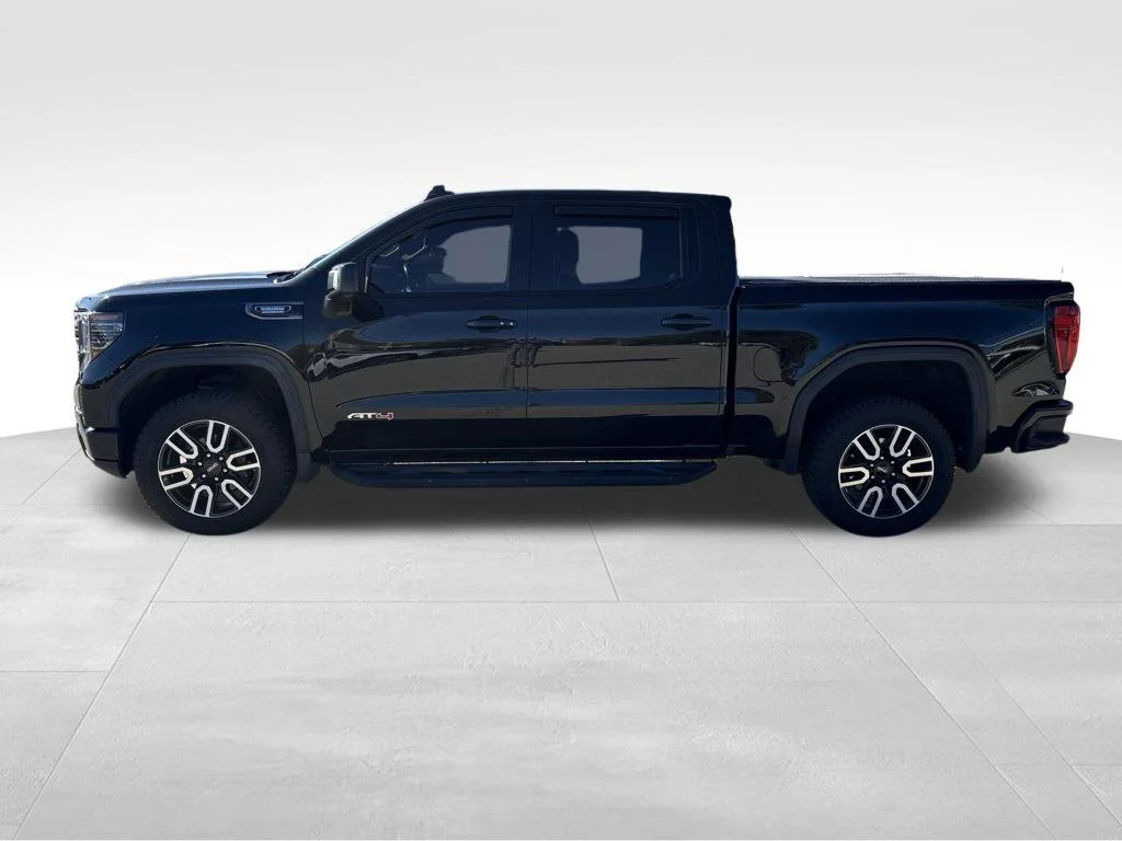 Used 2022 Black GMC AT4 image 2