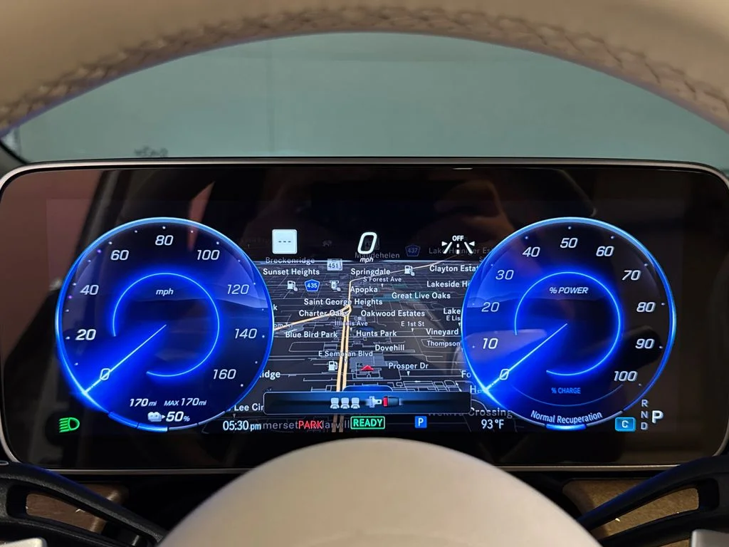 Certified Used 2023  Mercedes-Benz 450 image 24