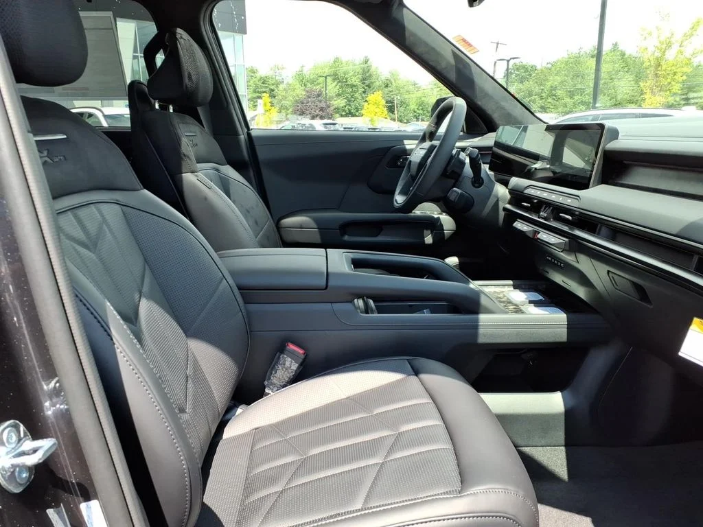 New 2027 Gray Kia X-Pro SX-Prestige image 7