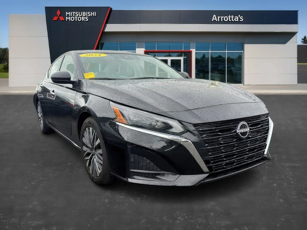 2024 Nissan Altima SV
