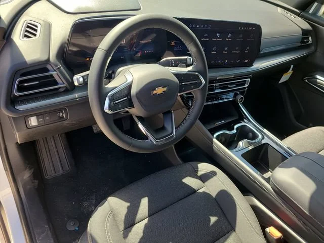 New 2026 Summit White Chevrolet LT image 20