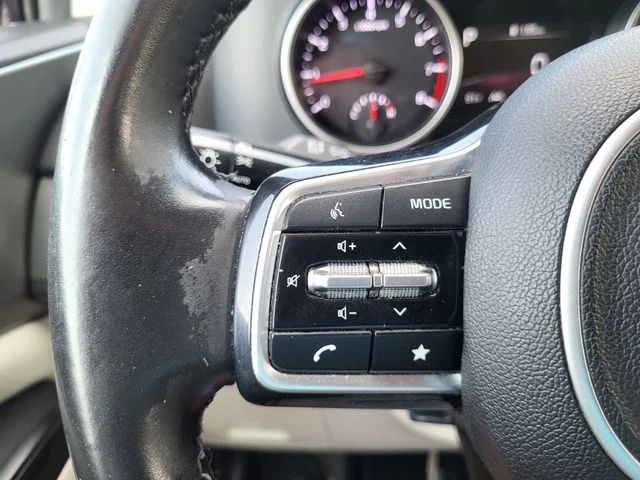 Used 2022 Blue Kia LXS image 18