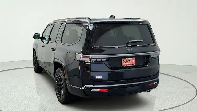 New 2026 High Gloss Black Exterior Paint Jeep Limited Reserve image 10