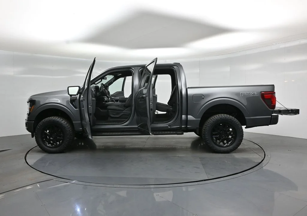 New 2026 Gray Ford XLT image 34