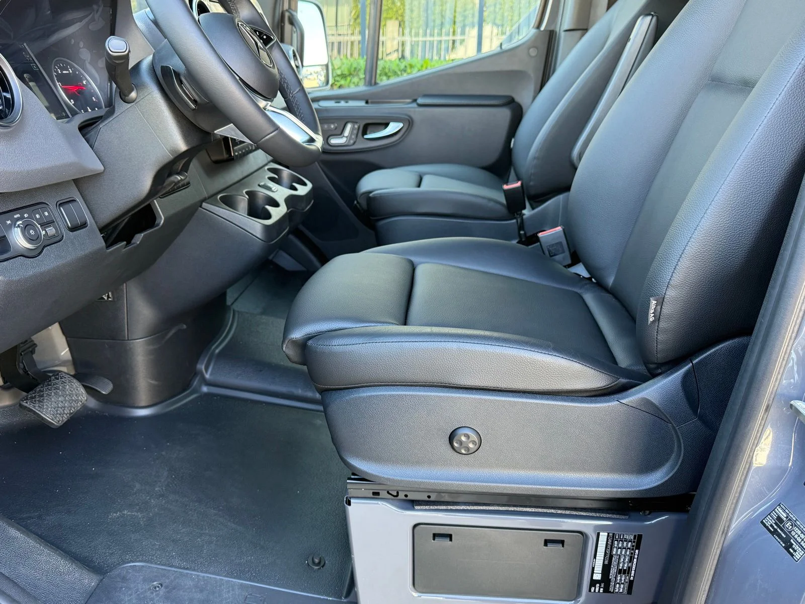 2025 Mercedes-Benz Sprinter Passenger Van Base - Photo 20