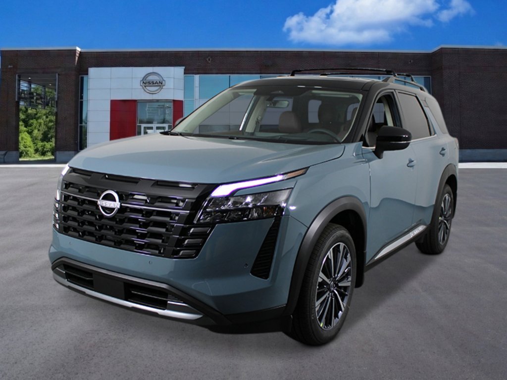 2026 Nissan Pathfinder Platinum 2WD's photo