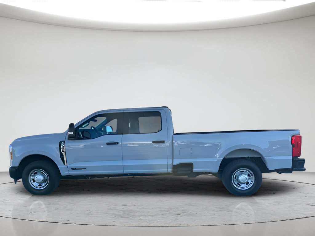 2026 Ford F-350 Super Duty XL - Photo 6