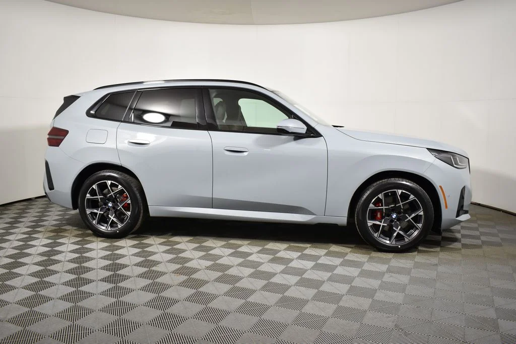 Used 2026 Gray BMW 30 xDrive image 8