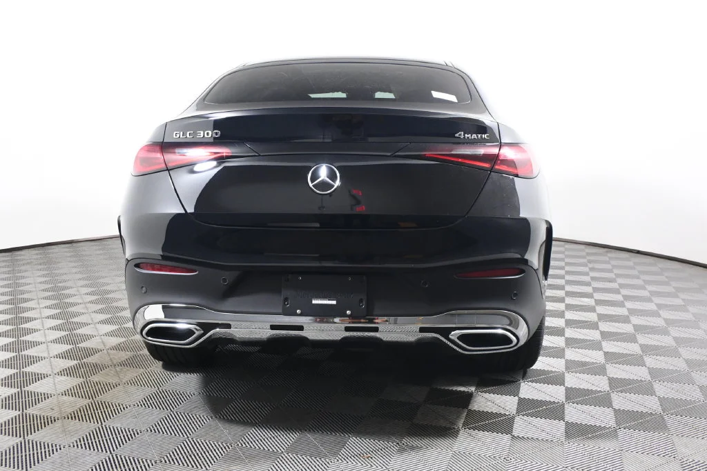 New 2027 Black Mercedes-Benz GLC 300 Coupe image 6