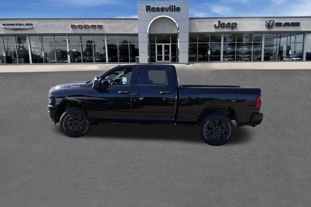 New 2027 Diamond Black Crystal Pearl-Coat Exterior Paint RAM Big Horn image 6