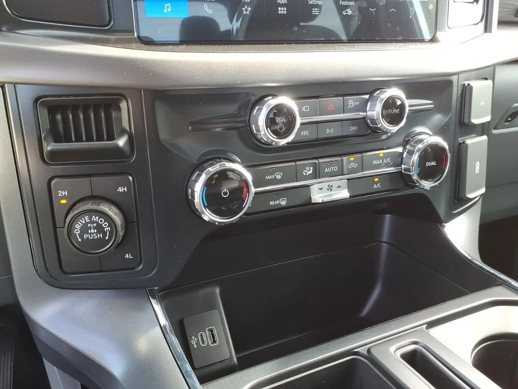 New 2026 Argon Blue Metallic Ford XLT image 18