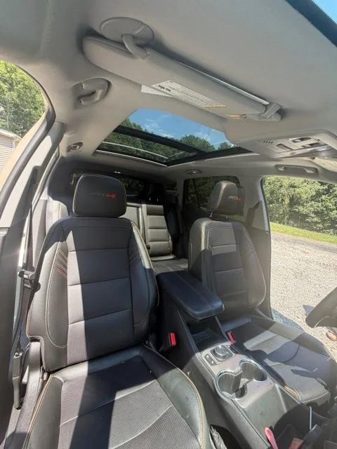 Used 2022  GMC AT4 image 9