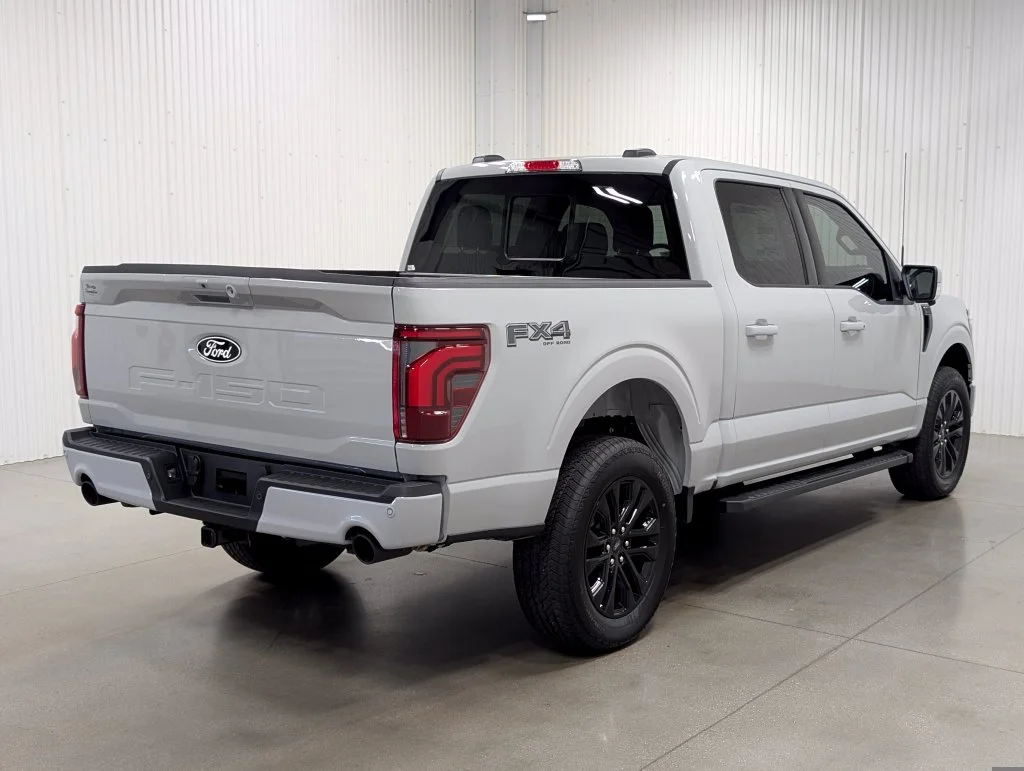 New 2026 Avalanche Ford Lariat® image 25