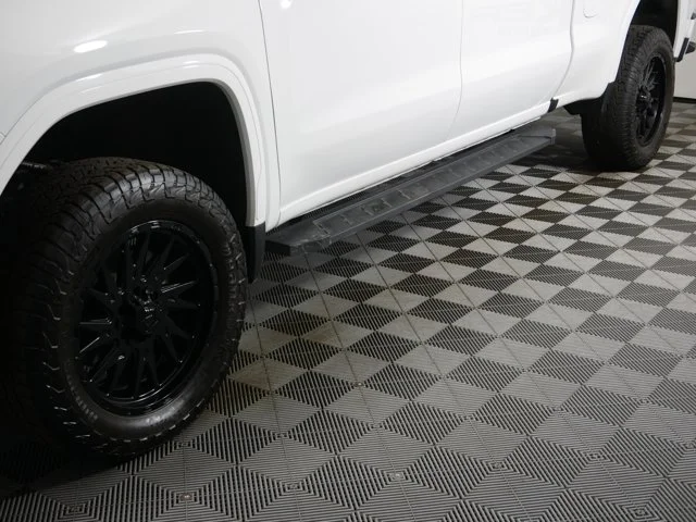 1GTUUCE89RZ102332