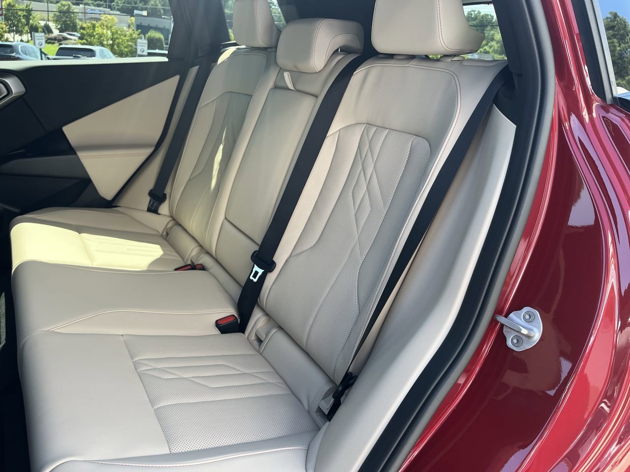 Certified Used 2026 Vegas Red Metallic BMW 30 xDrive image 30