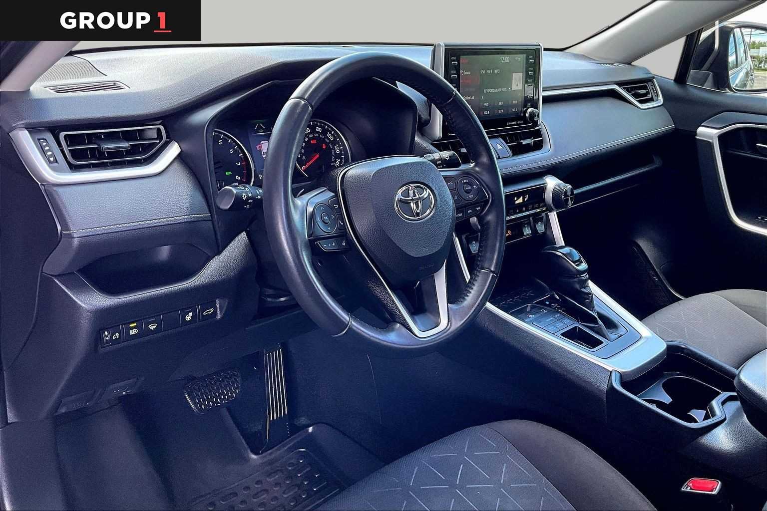 Certified Used 2020 Magnetic Gray Metallic Toyota XLE image 18