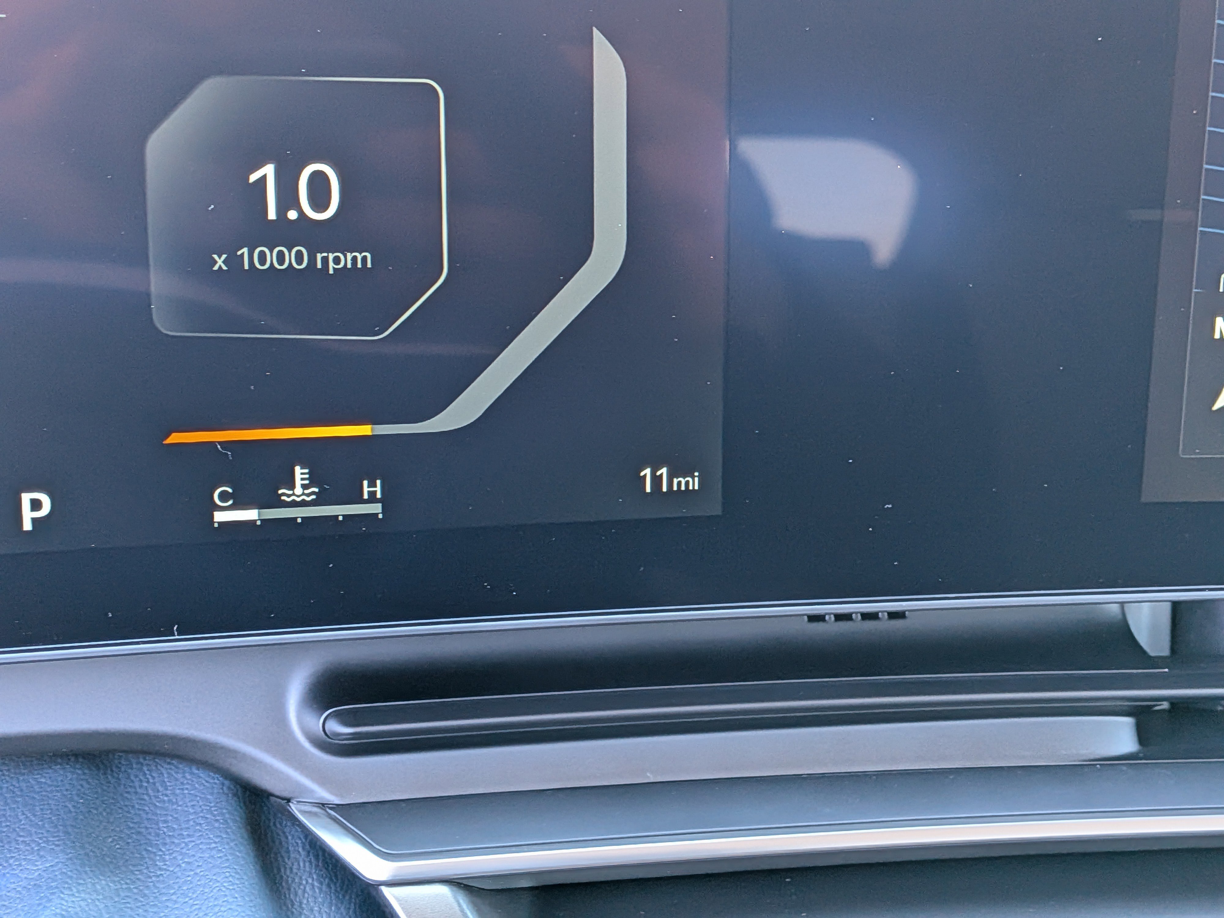 New 2026 Ceramic Silver Kia SX image 34