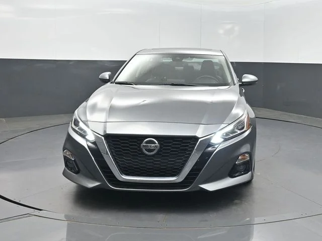 Used 2019 Gray Nissan 2.5 SL image 36