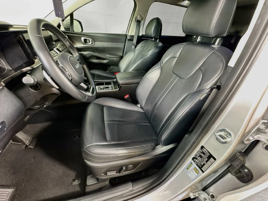 Used 2022 Silver Kia EX image 25