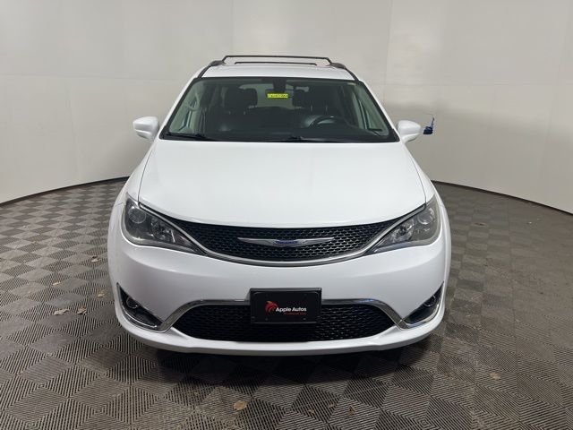 Used 2019 Chrysler Pacifica Touring L with VIN 2C4RC1BG0KR704822 for sale in Shakopee, Minnesota