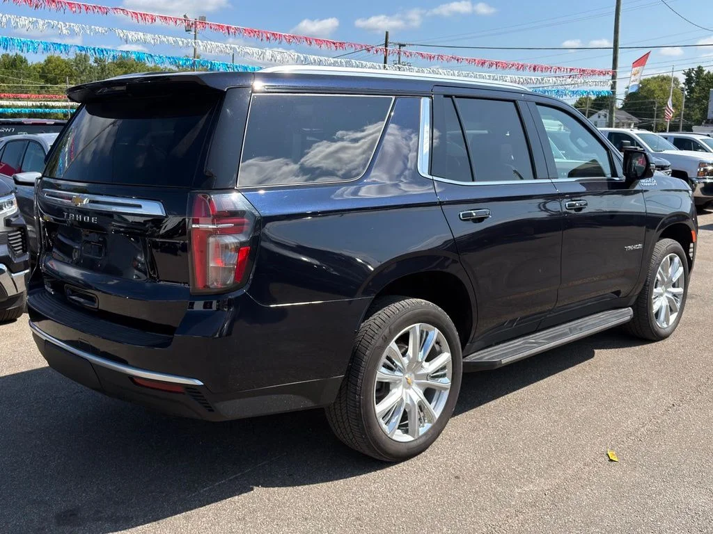 Used 2024 Blue Chevrolet High Country image 17