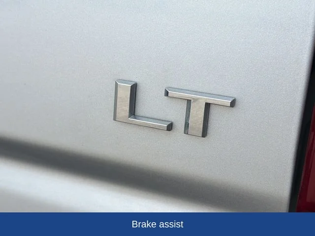 Used 2022 Silver Chevrolet LT image 34