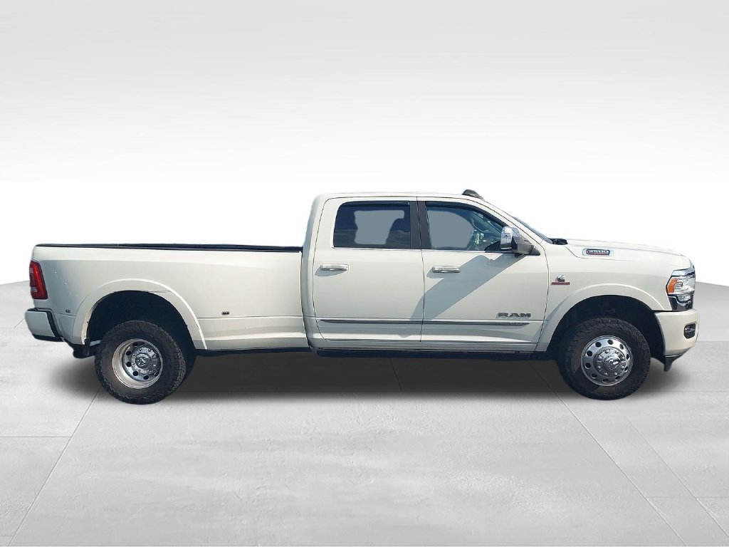 Used 2019 White Ram Limited image 6