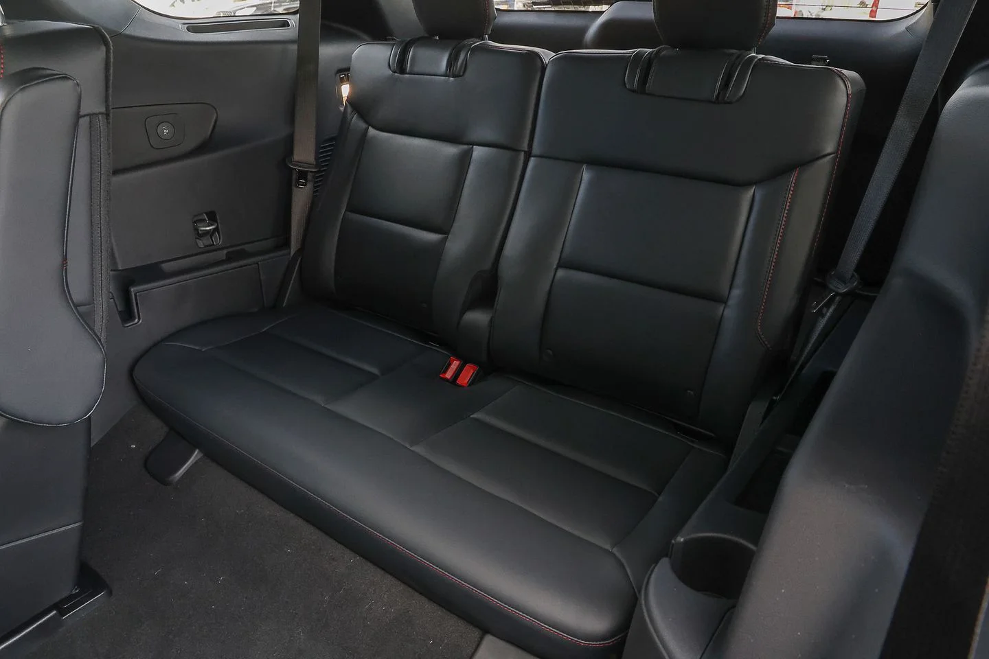 New 2026 Agate Black Metallic Ford ST image 35