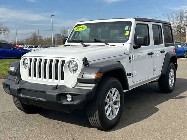 Used 2023 White Jeep Sport S image 5
