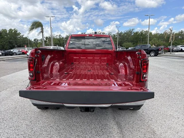 New 2026 Molten Red Pearl-Coat Exterior Paint RAM Tradesman image 10