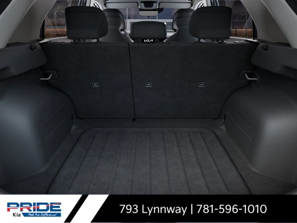New 2026 Snow White Pearl Kia LX image 20