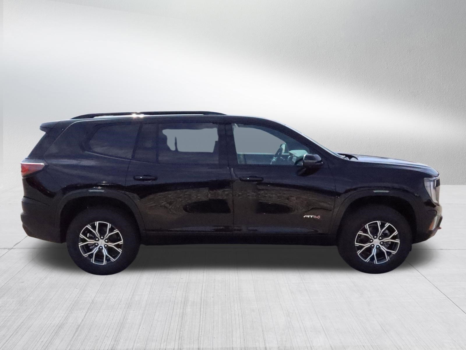 2026 GMC Acadia AT4 - Photo 8