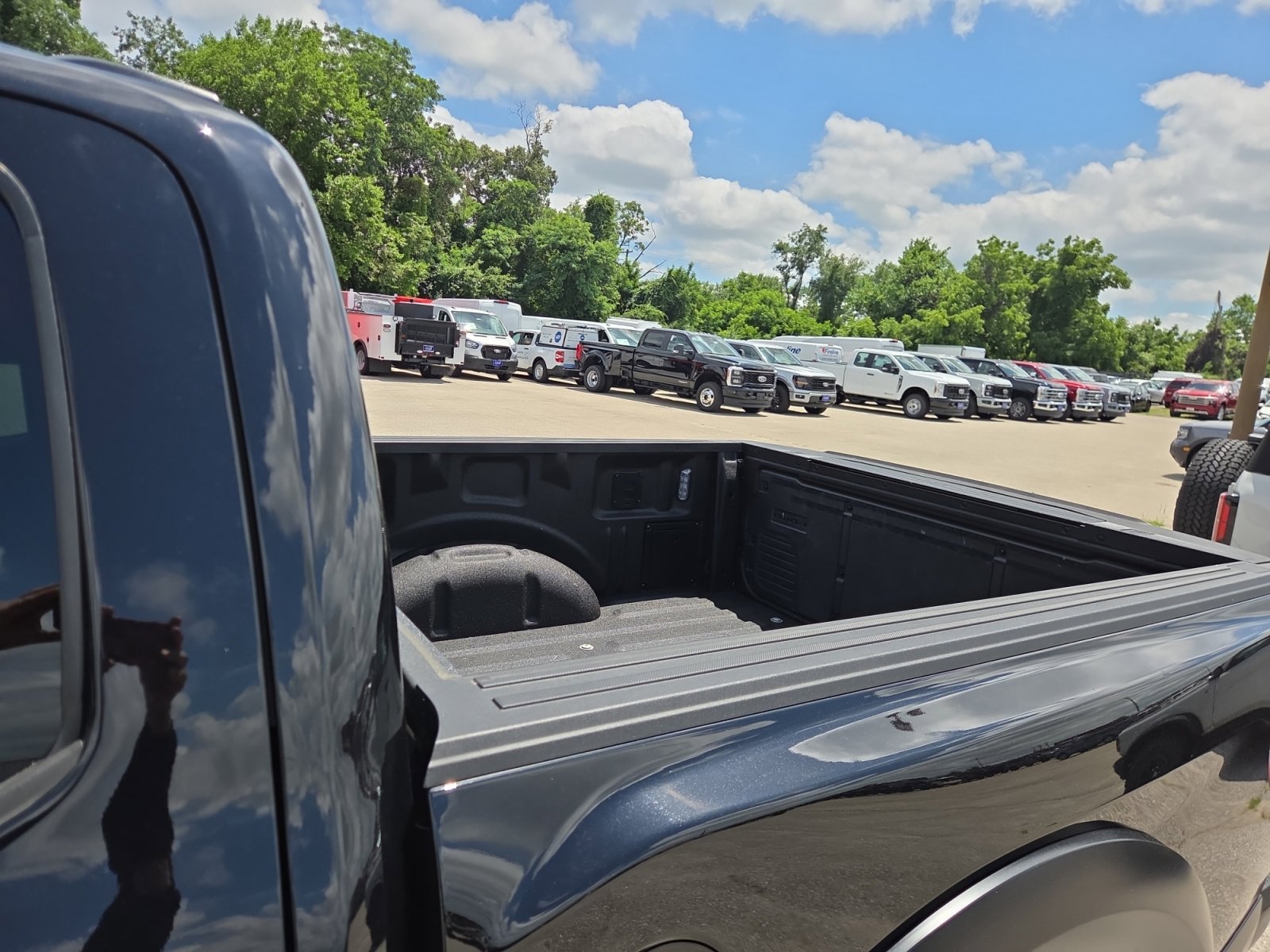 2024 Ford F-150 Raptor - Photo 17