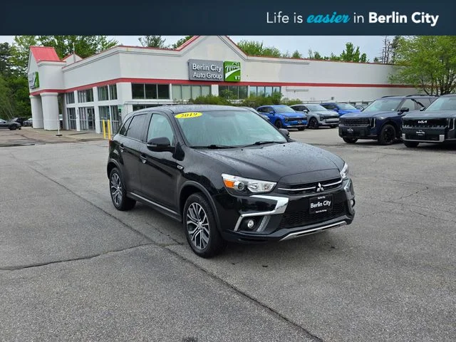 2019 Mitsubishi Outlander Sport 2.0 SE AWC CVT's photo