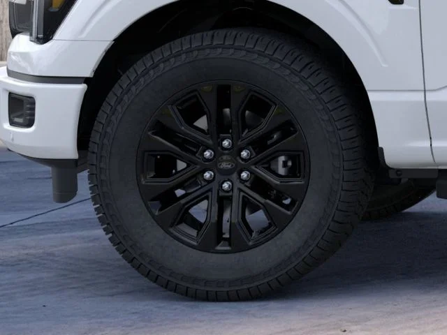 New 2026 Oxford White Ford Lariat image 23