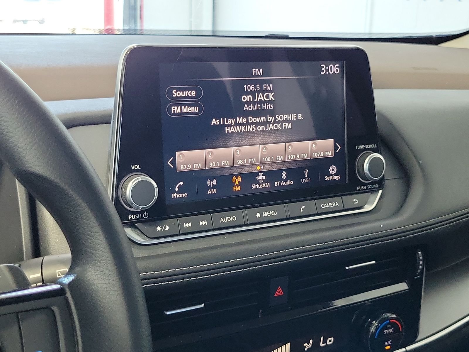 Used 2023 Blue Nissan SV image 17
