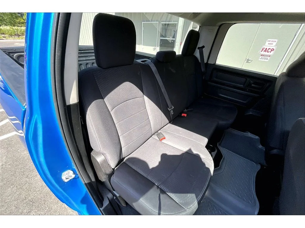 Used 2019 Blue Ram Express image 26