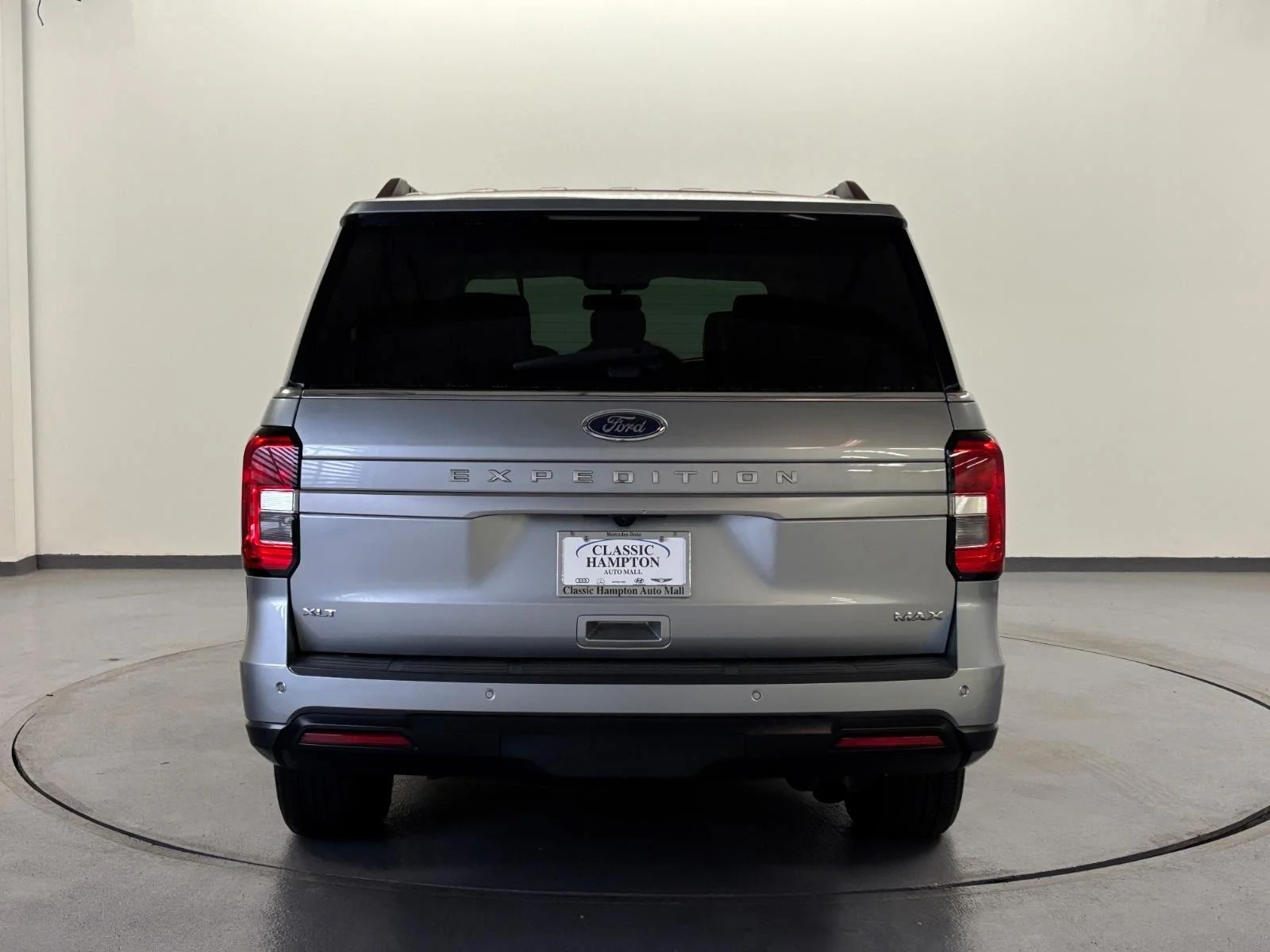Used 2022 Iconic Silver Metallic Ford XLT image 9