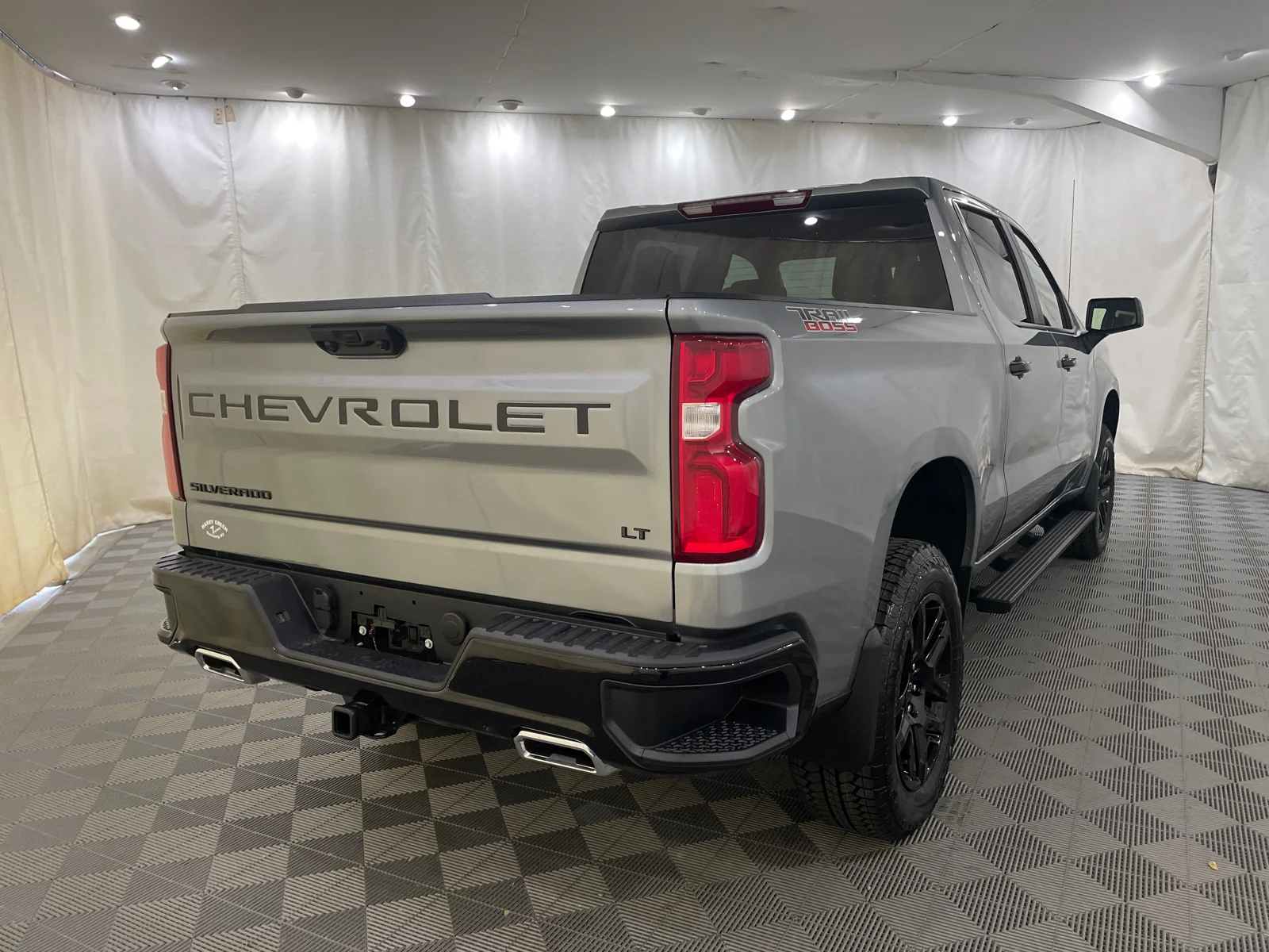 2026 Chevrolet Silverado 1500 LT Trail Boss - Photo 5