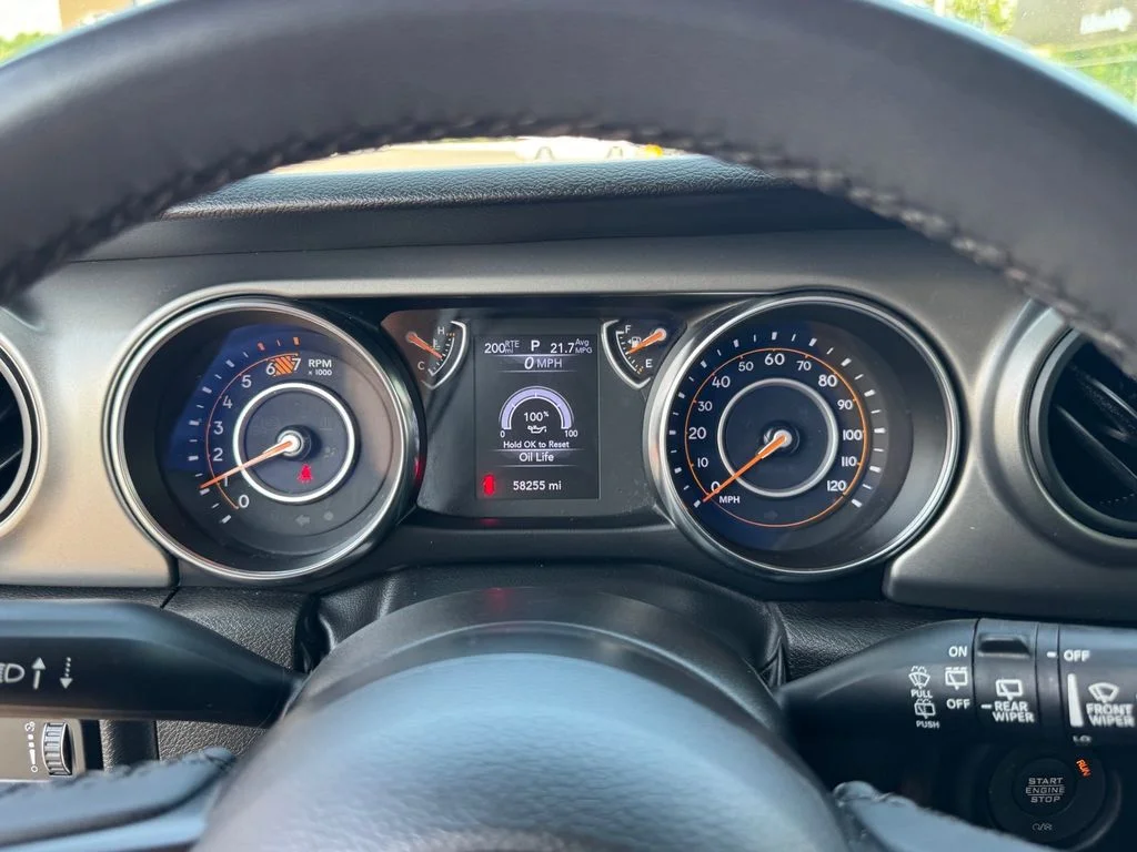 Used 2023 Black Jeep Sport S image 24