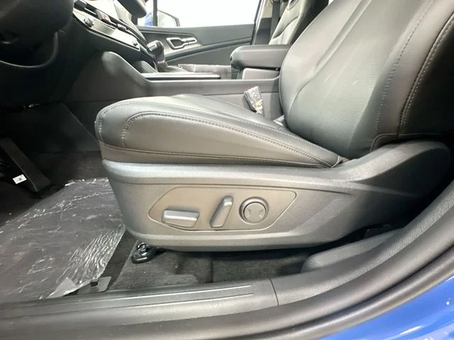 New 2026 Nebular Blue Kia EX image 15