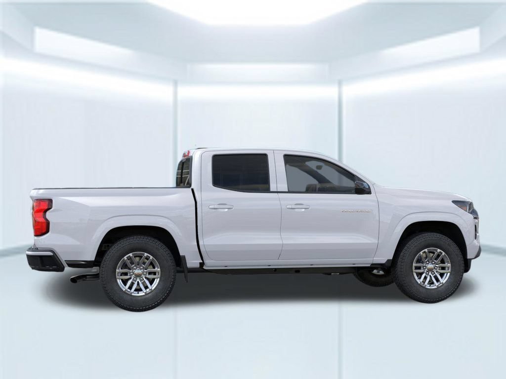 New 2026 Summit White Chevrolet LT image 7