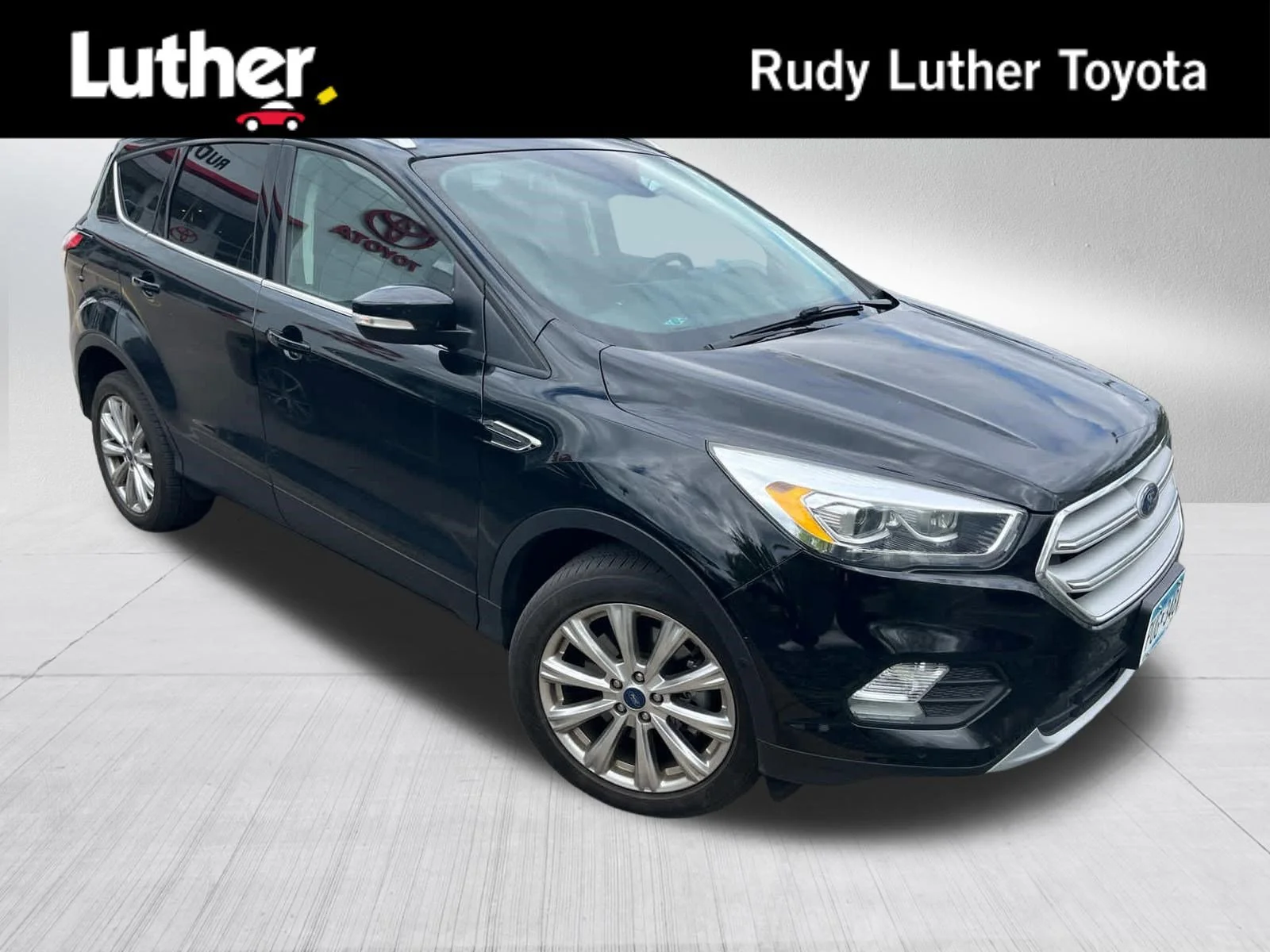 2018 Ford Escape Titanium 4WD's photo