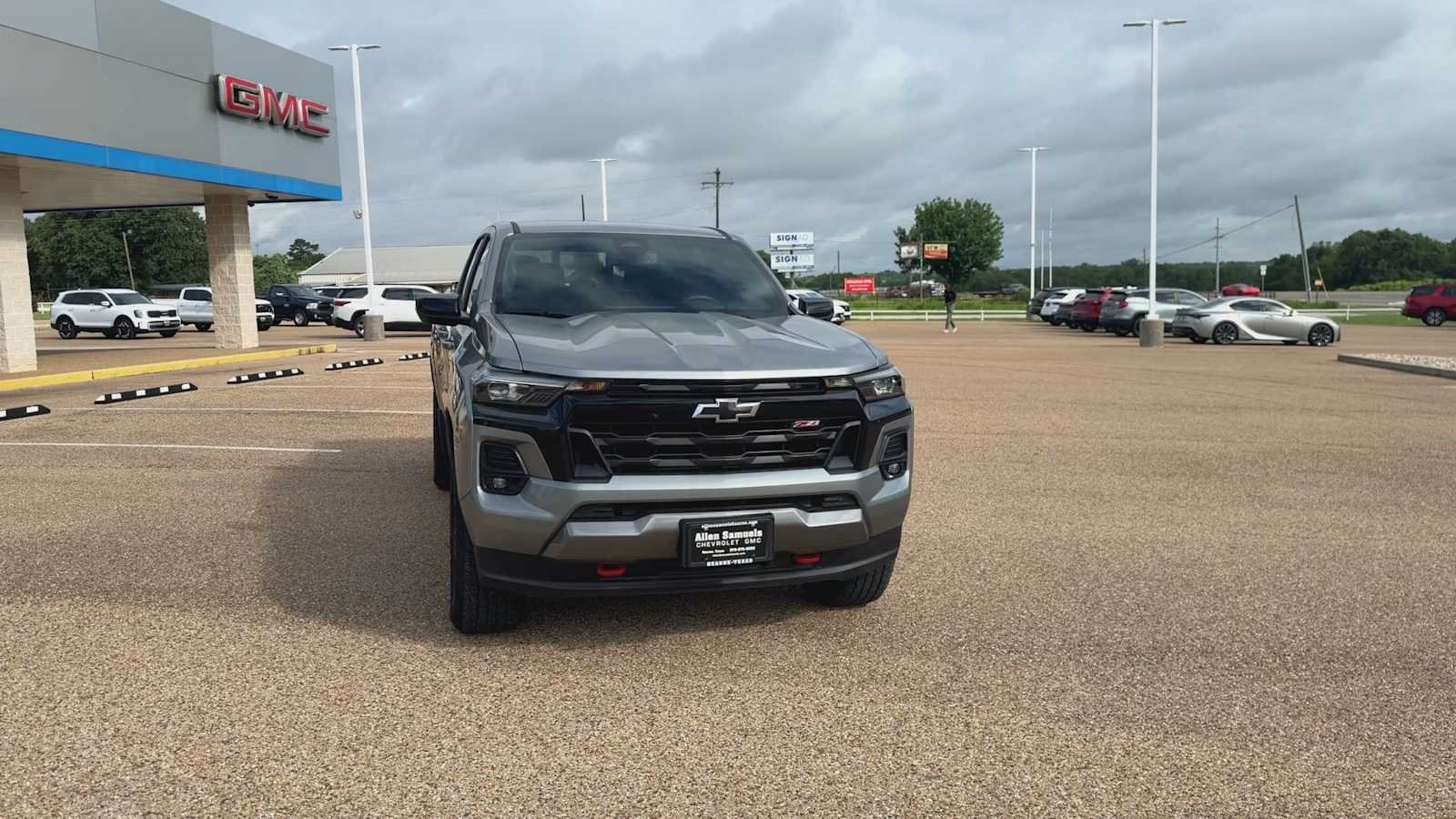 Used 2026 Sterling Gray Metallic Chevrolet Z71 image 3